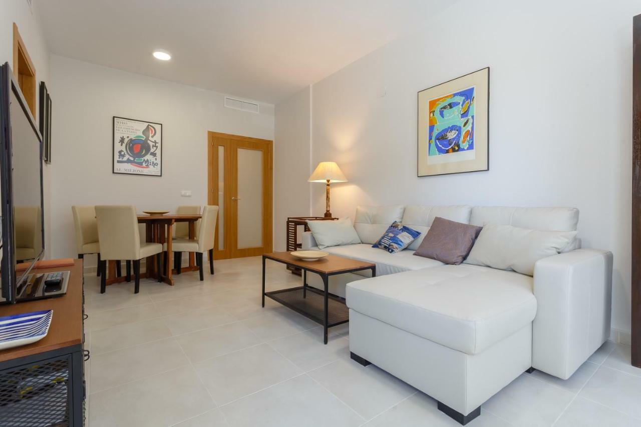 Real Escuela Home Jerez de la Frontera Exteriör bild